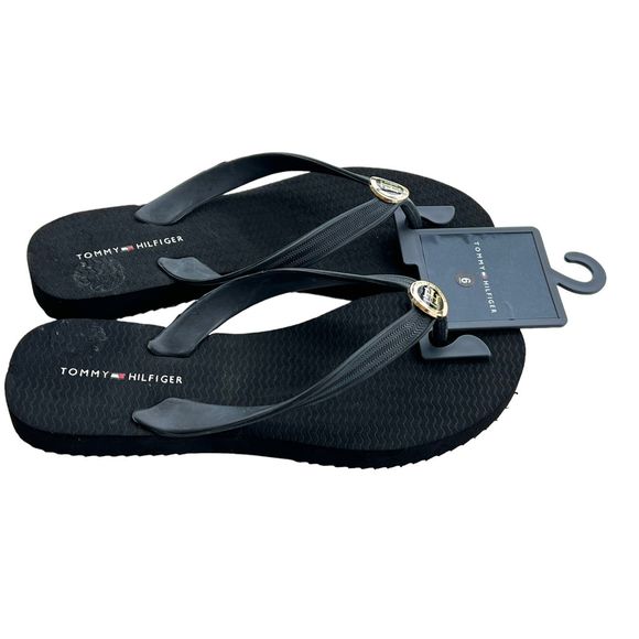 🎉HP🎊Tommy Hilfiger Black Flip Flops Black Size 6 - Picture 8 of 8